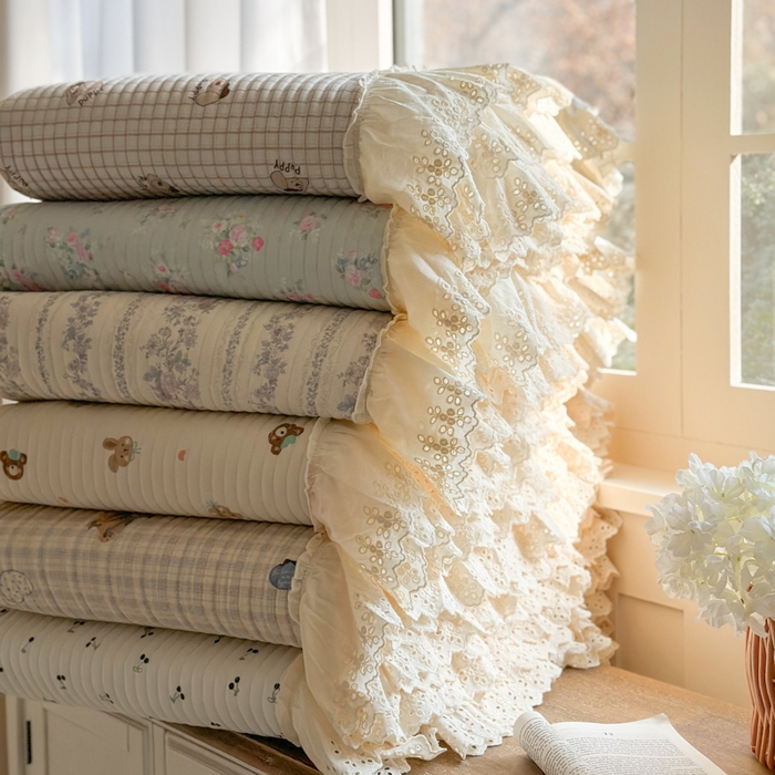 91家纺网 家纺一手货源 找家纺 （总）金丝鸟 2025全棉镂空白色花边款韩式床盖