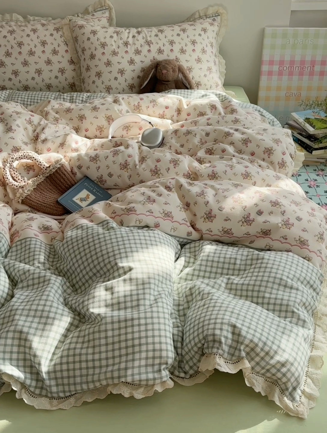 91家纺网 家纺一手货源 找家纺 顾里家纺 顾里家纺 2025新款春日碎花云朵泡泡纱花边套件 绿格花蕊