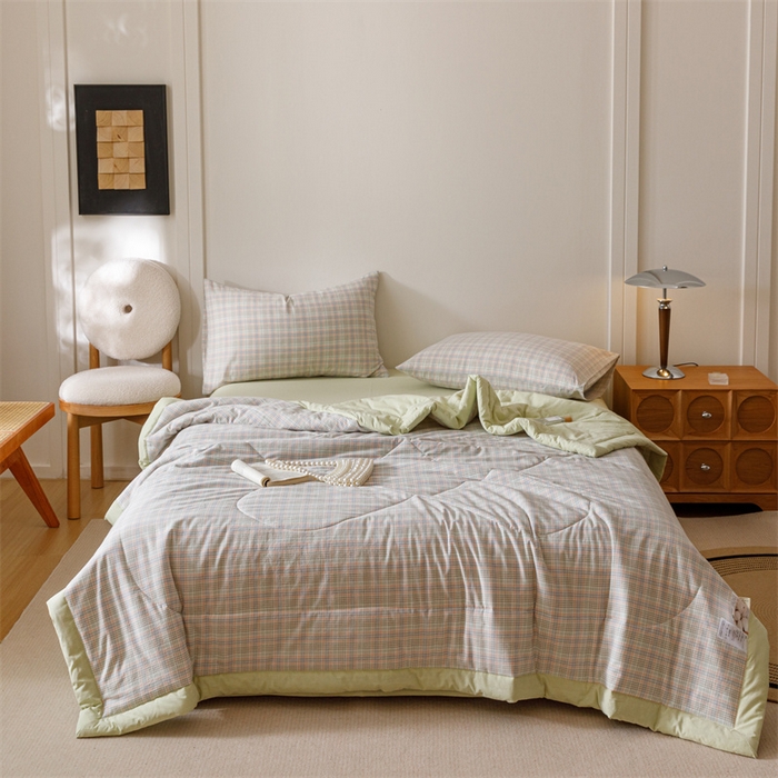 91家纺网 家纺一手货源 找家纺 恬思语家纺 2025新款全棉色织水洗棉棉花夏被  丛草集 粉