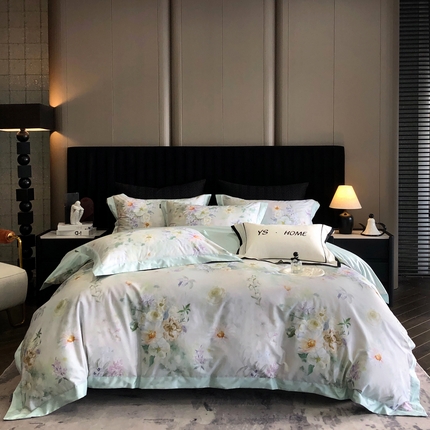 91家纺网 家纺一手货源 找家纺 薏思家纺 2025新款100支长绒棉数码印花飞边款四件套 晚香青玉