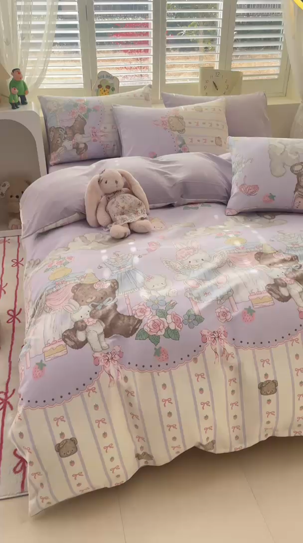 91家纺网 家纺一手货源 找家纺 丫丫家纺  2025新款13070全棉喷气小清新印花单品套件系列-四件套 童话镇