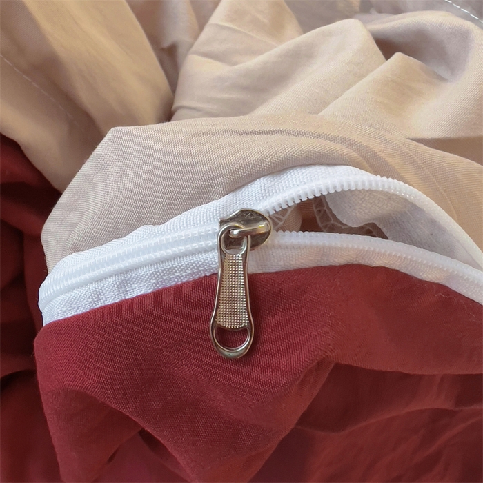 91家纺网 家纺一手货源 找家纺 易辰美 2025新款超柔水洗棉毛巾绣四件套 黑猫(安可拉红+奶杏)