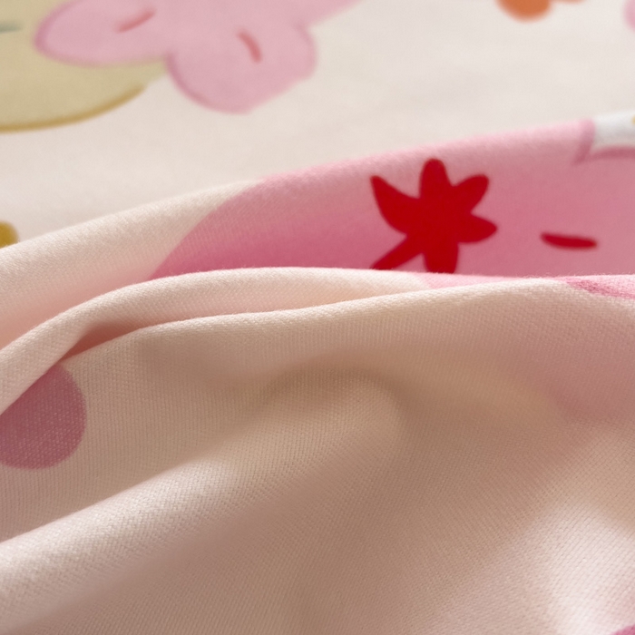 91家纺网 家纺一手货源 找家纺 极梦家纺（支持定制）  2025新款春秋130克加厚植物羊绒磨毛印花单床裙三件套 纷然花语