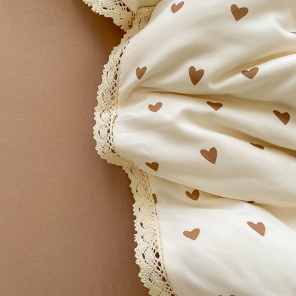 91家纺网 家纺一手货源 找家纺 （总）一比一家纺 2025新款韩版镂空花边针织双层纱四件套