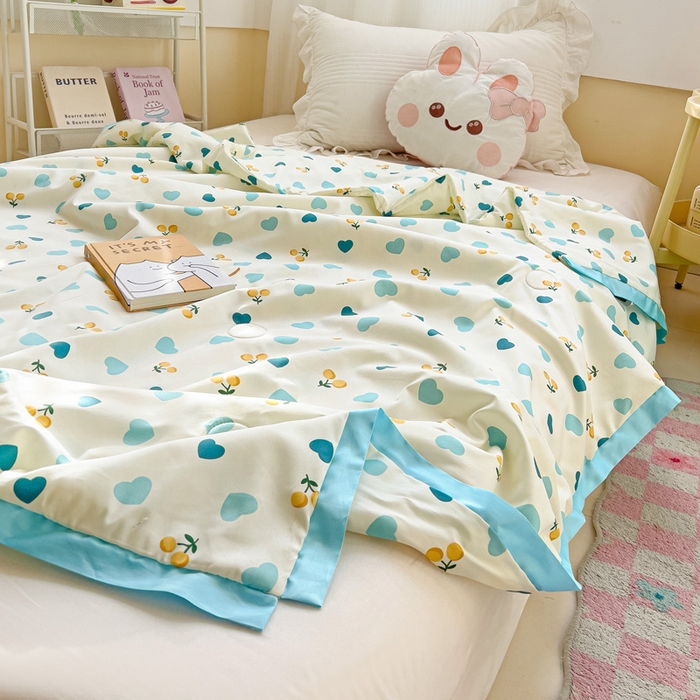 91家纺网 家纺一手货源 找家纺 十九色 2025新款液态硅胶飞边凉感奶嘴同源硅胶微重力贴身凉爽儿童夏被 小蓝心