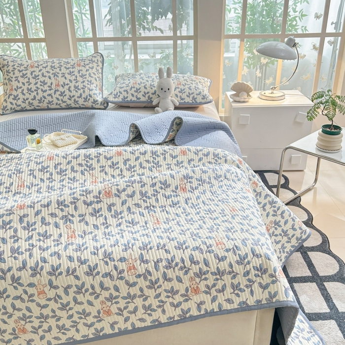 91家纺网 家纺一手货源 找家纺 恒尚居 2025新款全棉床盖床单小清新床垫床褥垫-跑量（四季款） 菲菲兔 2