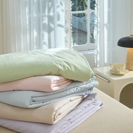 91家纺网 家纺一手货源 找家纺 玖弘家居 2025新款亲肤舒适大豆被夏被系列 组合图-滚边款