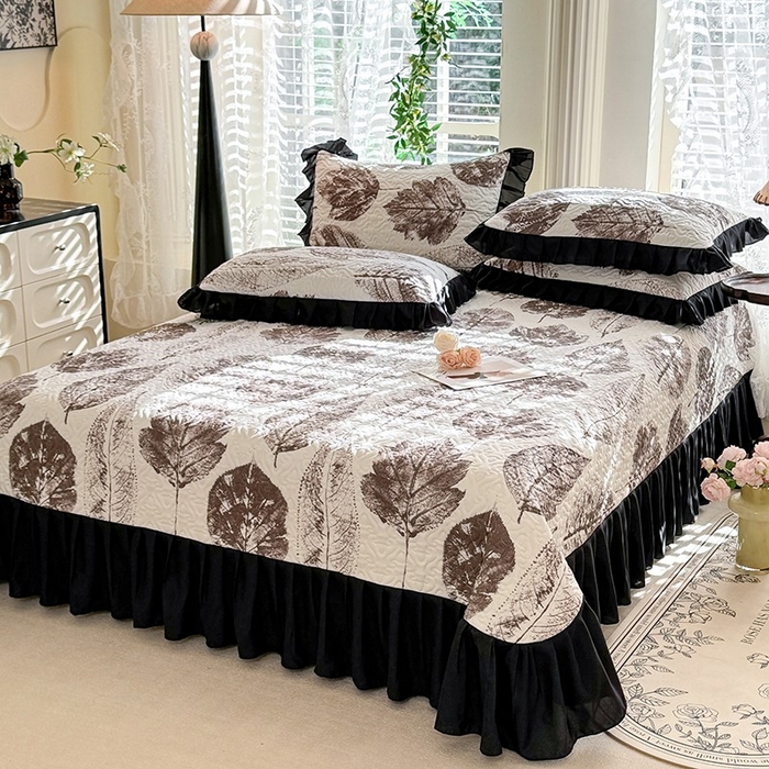 91家纺网 家纺一手货源 找家纺 金盛皇朝家纺 2025新款法式赫本风大花卉床盖四件套 枝叶扶苏