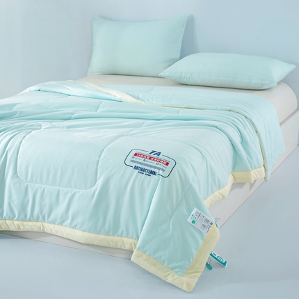 91家纺网 家纺一手货源 找家纺 苏秦家纺 2025夏季新款7A抗菌冰柔小奶皮夏被 蓝色