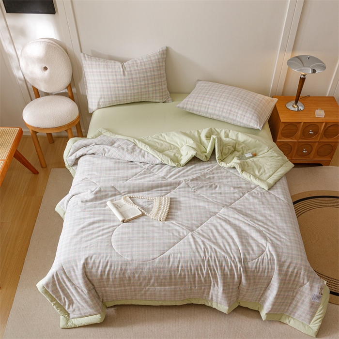 91家纺网 家纺一手货源 找家纺 恬思语家纺 2025新款全棉色织水洗棉棉花夏被  丛草集 粉