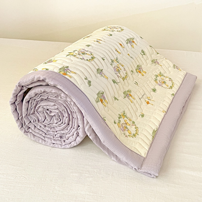 91家纺网 家纺一手货源 找家纺 纽缦家纺 2025新款云感提花双层纱学生床垫 兔子的欢喜