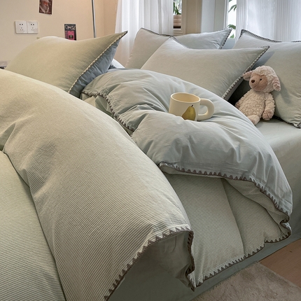 蓝邻家纺 2025年新款全棉水洗棉贝壳边四件套系列 绿竖条