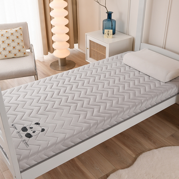 91家纺网 家纺一手货源 找家纺 亿丁点床垫 2025新款牛奶丝学生和地铺专用床垫 熊猫头灰