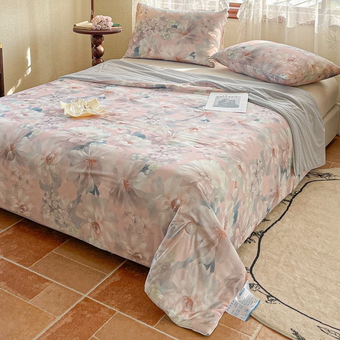 91家纺网 家纺一手货源 找家纺 小禹仔 2025新款针织凉感丝印花夏被夏凉被 花满丛咖