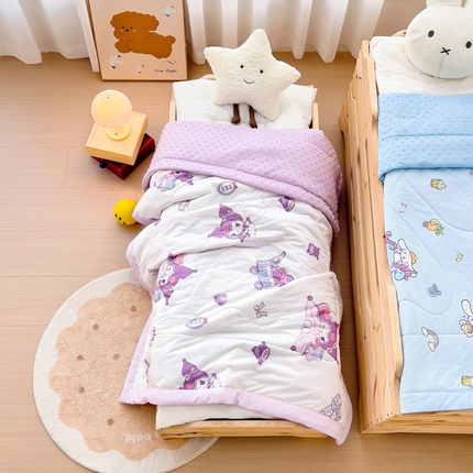 91家纺网 家纺一手货源 找家纺 （总）御棉坊 2025新款A类三丽鸥凉感丝豆豆儿童夏被