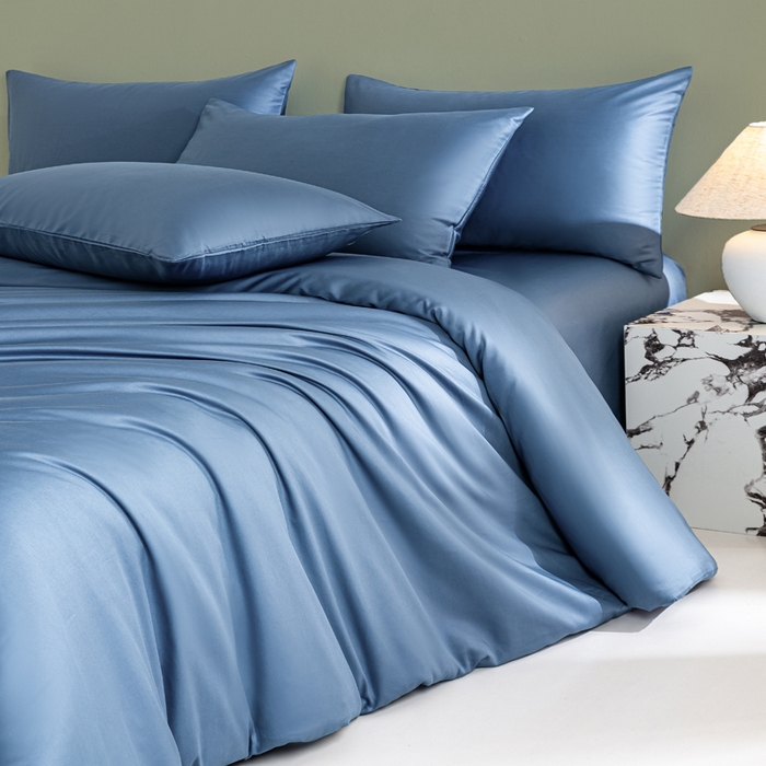 91家纺网 家纺一手货源 找家纺 沃尔居 2025新款全棉长绒棉四件套纯色贡缎纯棉被套床笠款三件套 宾利蓝