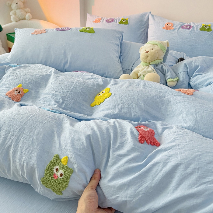 91家纺网 家纺一手货源 找家纺 （总）韩巢家纺  2025超柔水洗棉毛巾绣床上用品四件套-小精灵系列（提供卖家秀 ）