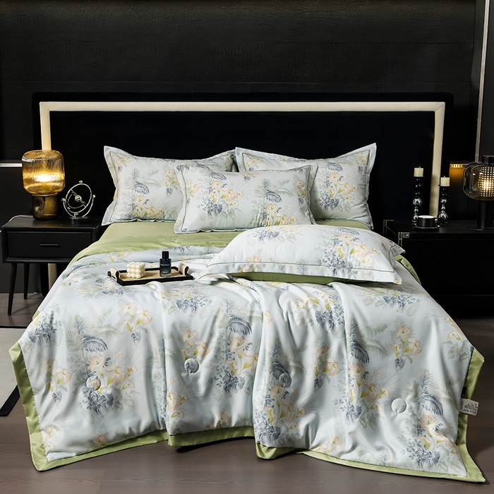 91家纺网 家纺一手货源 找家纺 千嘻汇2025新款水洗天丝真丝夏被四件套夏凉被空调被 贝加尔绿