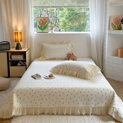 金丝鸟 2025全棉镂空白色花边款韩式床盖 黑色小樱桃