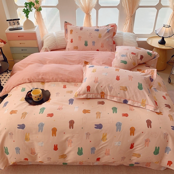 91家纺网 家纺一手货源 找家纺 奈萝家纺2025新款全棉 小号三件套 标准四件套 喵星人粉