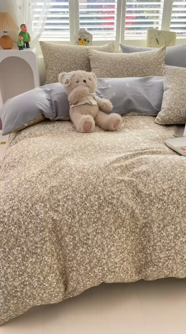 91家纺网 家纺一手货源 找家纺 丫丫家纺  2025新款13070全棉喷气小清新印花单品套件系列-四件套 柳兰霞草