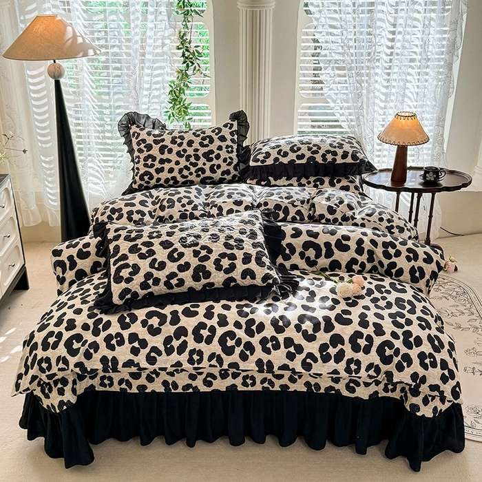 91家纺网 家纺一手货源 找家纺 （总）金盛皇朝家纺 2025新款法式赫本风大花卉床盖四件套