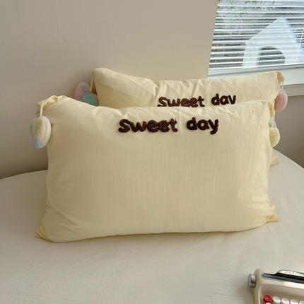 丽涵 2025新款水洗棉爱心球球单品枕套 甜蜜一天-奶黄