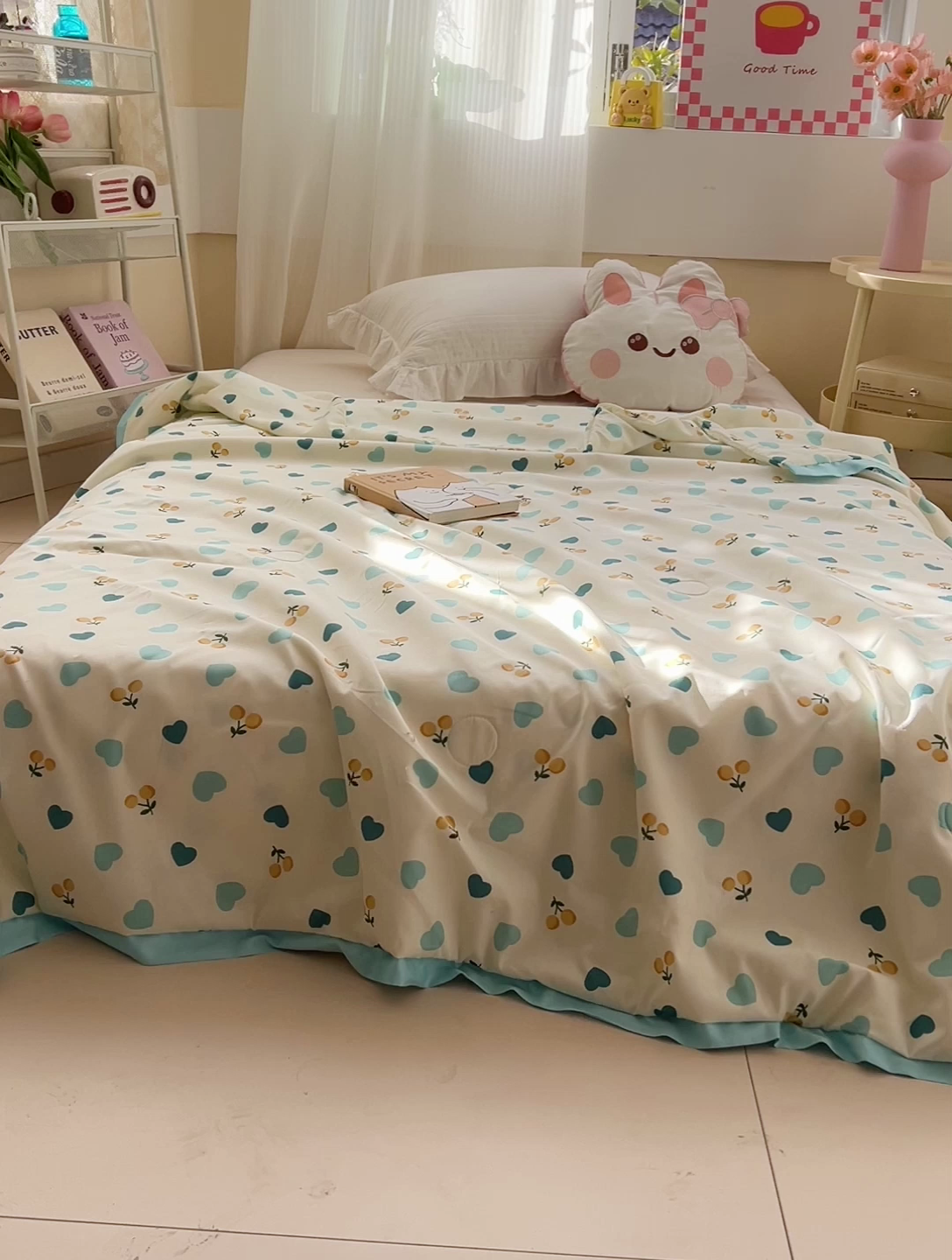 91家纺网 家纺一手货源 找家纺 十九色 2025新款液态硅胶飞边凉感奶嘴同源硅胶微重力贴身凉爽儿童夏被 小蓝心