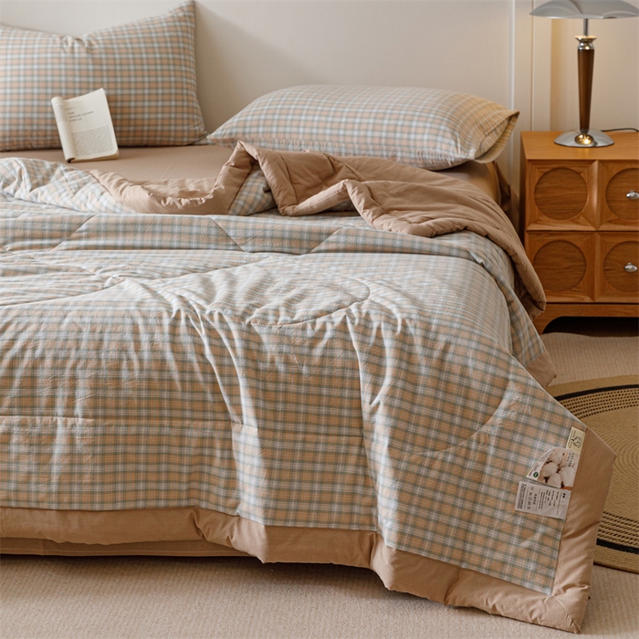 91家纺网 家纺一手货源 找家纺 恬思语家纺 2025新款全棉色织水洗棉棉花夏被  瑞吉斯 绿