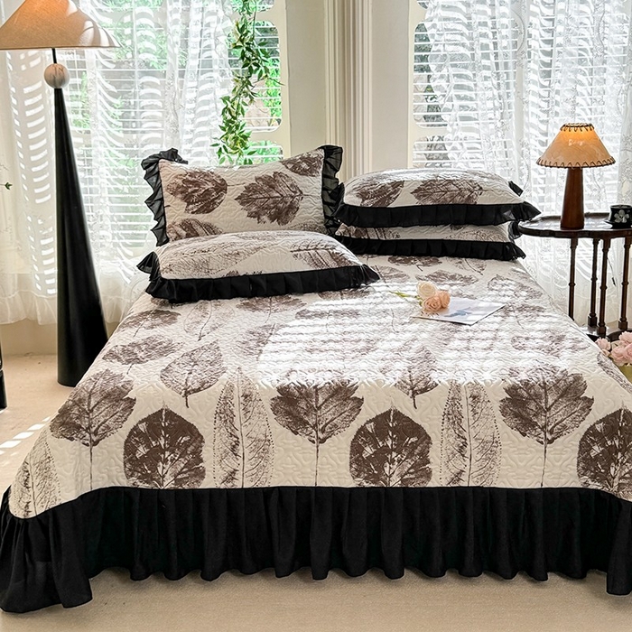 91家纺网 家纺一手货源 找家纺 金盛皇朝家纺 2025新款法式赫本风大花卉床盖四件套 枝叶扶苏