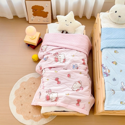 91家纺网 家纺一手货源 找家纺 （总）御棉坊 2025新款A类三丽鸥凉感丝豆豆儿童夏被