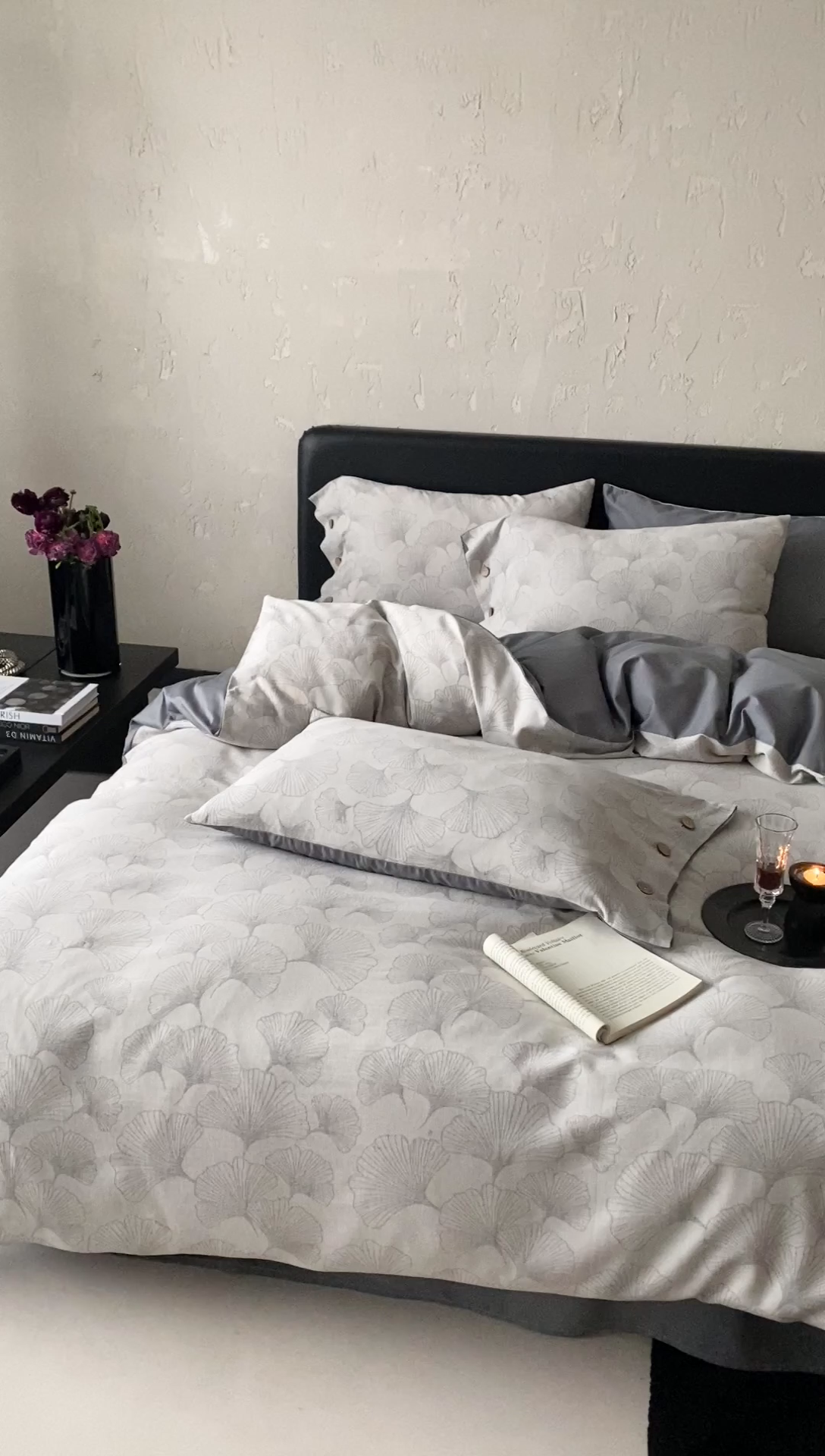 91家纺网 家纺一手货源 找家纺 旷野 2025新款全棉色织提花四件套 银杏-灰