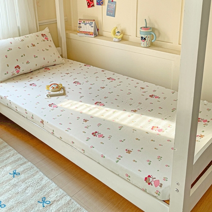 91家纺网 家纺一手货源 找家纺 （总）纽缦家纺 2025新款云感提花双层纱学生床笠