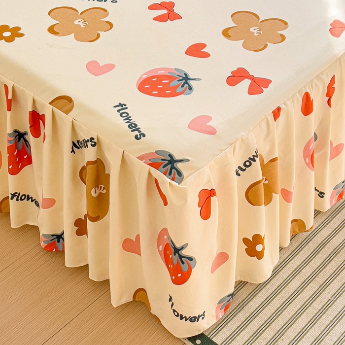 91家纺网 家纺一手货源 找家纺 极梦家纺（支持定制）  2026新款春秋130克加厚植物羊绒磨毛印花单床裙三件套 草莓恋曲