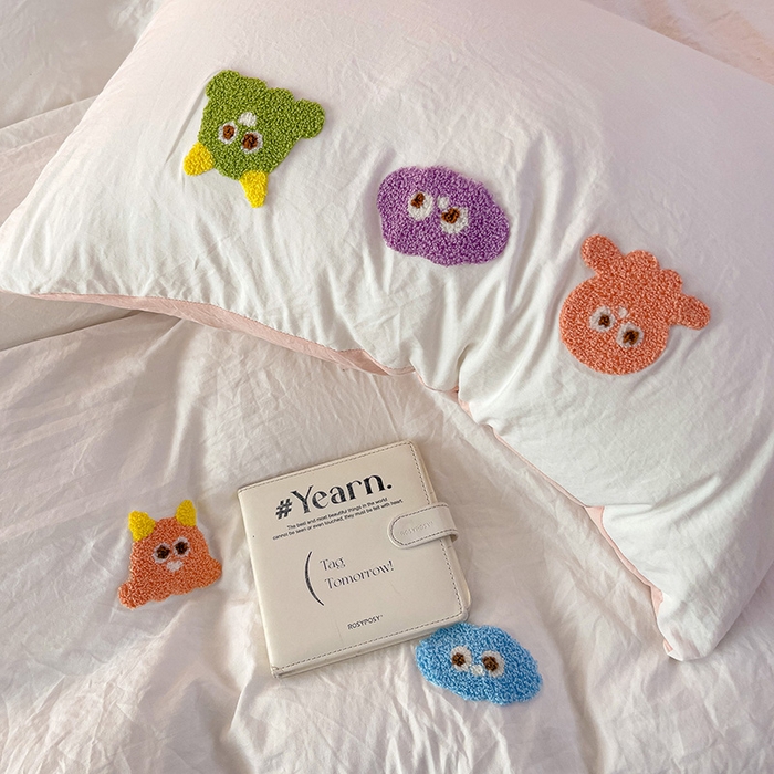 91家纺网 家纺一手货源 找家纺 韩巢家纺  2025超柔水洗棉毛巾绣床上用品四件套-小精灵系列（提供卖家秀 ） 小精灵白浅粉