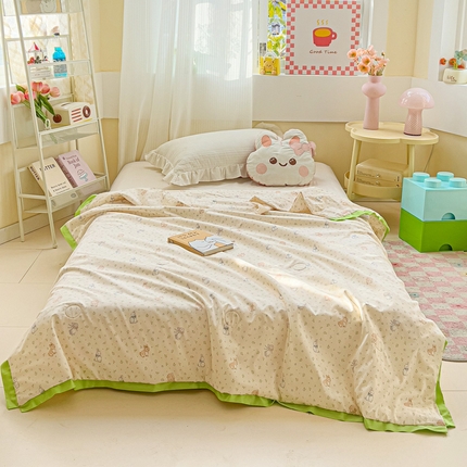 91家纺网 家纺一手货源 找家纺 十九色 2025新款液态硅胶飞边凉感奶嘴同源硅胶微重力贴身凉爽儿童夏被 小兔兔