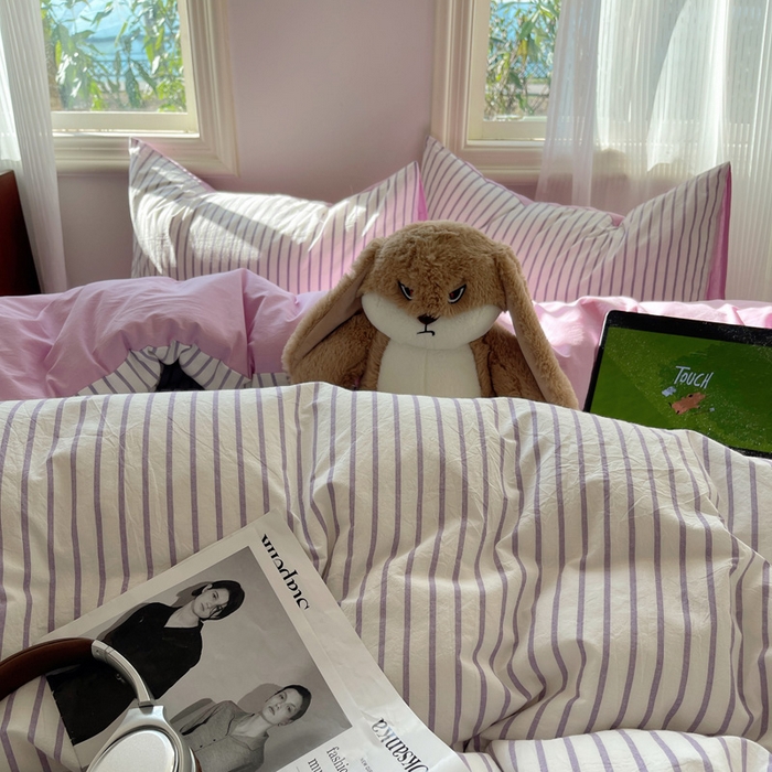 91家纺网 家纺一手货源 找家纺 雅居纺家纺 2025全棉色织水洗棉四件套 竖条紫