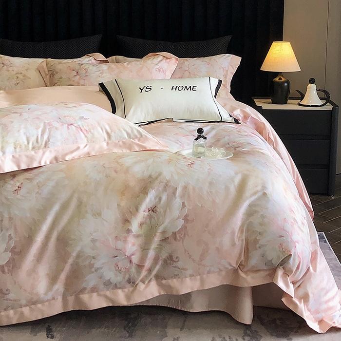 91家纺网 家纺一手货源 找家纺 薏思家纺 2025新款100支长绒棉数码印花飞边款四件套 花海