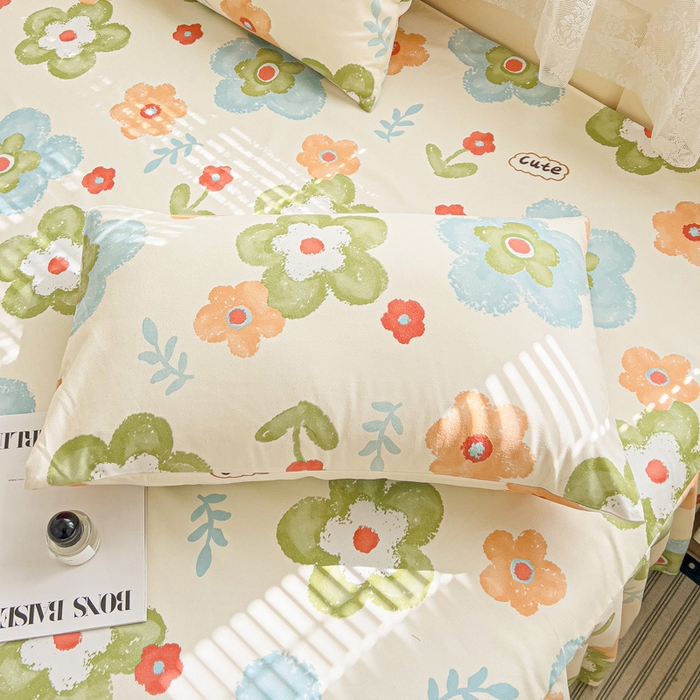 91家纺网 家纺一手货源 找家纺 极梦家纺（支持定制）  2025新款春秋130克加厚植物羊绒磨毛印花单床裙三件套 云朵泡芙