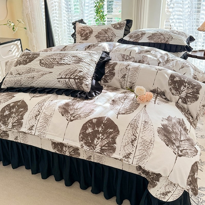 91家纺网 家纺一手货源 找家纺 金盛皇朝家纺 2025新款法式赫本风大花卉床盖四件套 枝叶扶苏