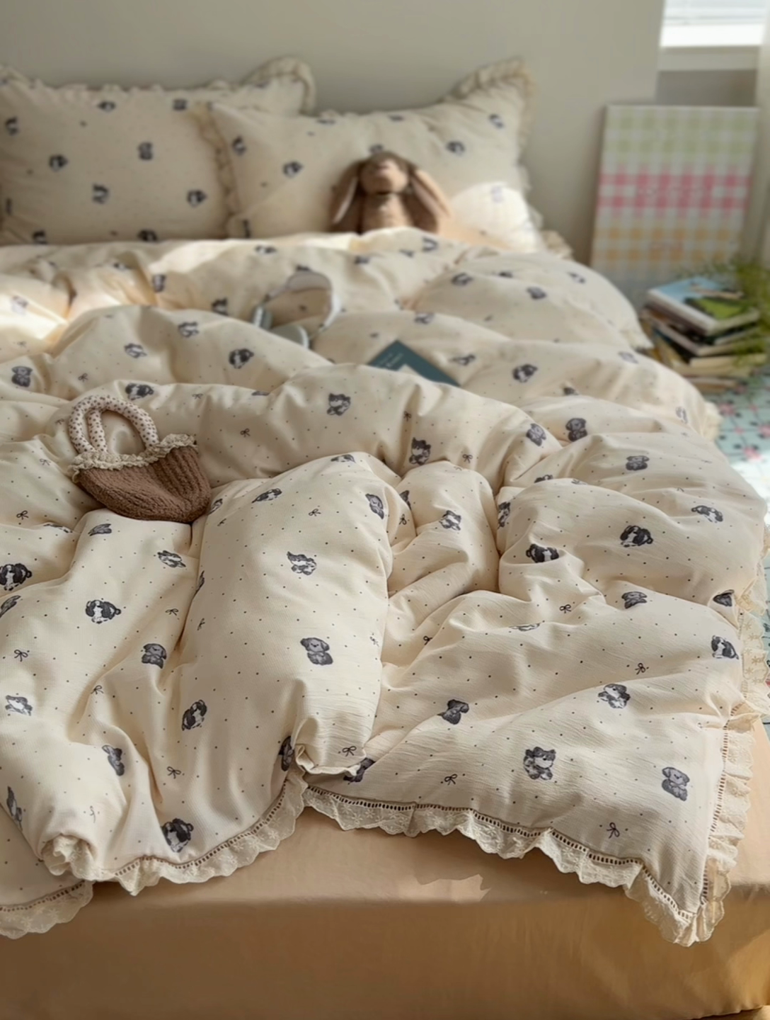 91家纺网 家纺一手货源 找家纺 顾里家纺 顾里家纺 2025新款春日碎花云朵泡泡纱花边套件 复古萌宠