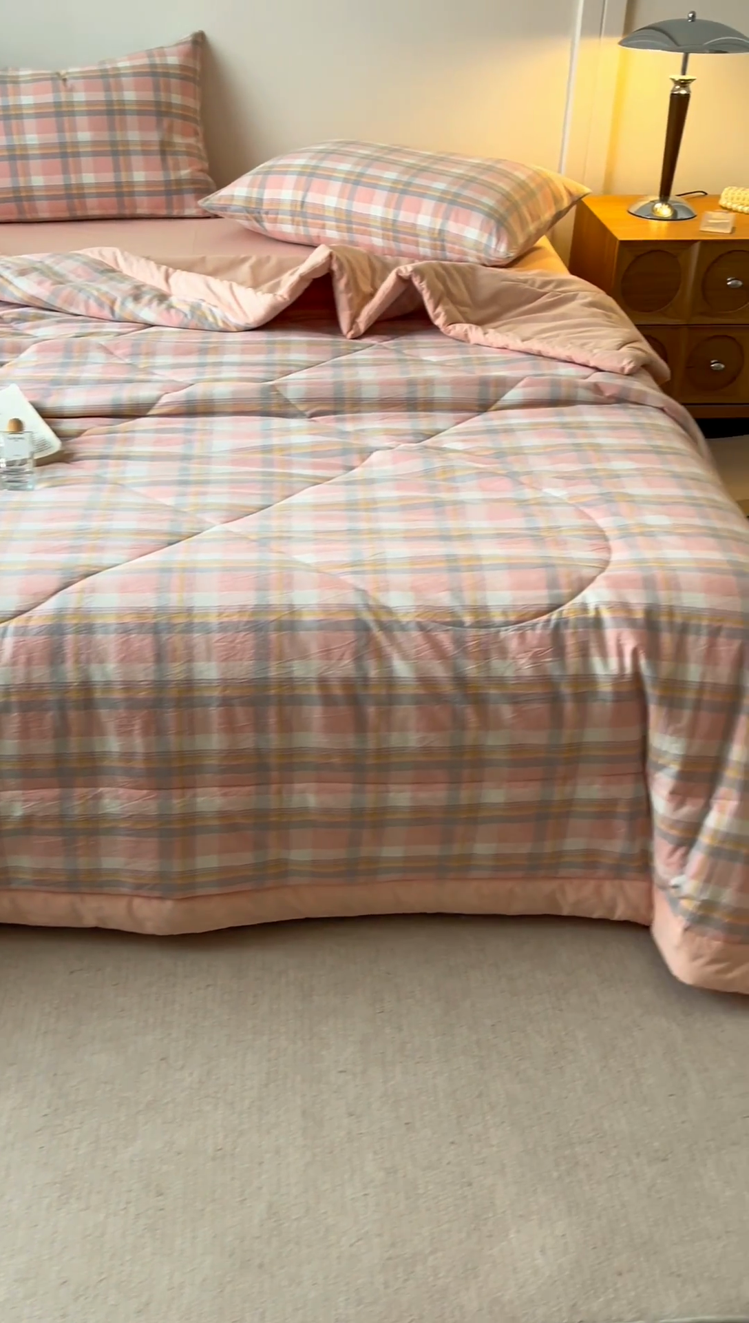 91家纺网 家纺一手货源 找家纺 恬思语家纺 2025新款全棉色织水洗棉棉花夏被  瑞吉斯 绿