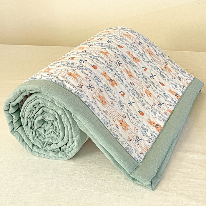 91家纺网 家纺一手货源 找家纺 纽缦家纺 2025新款云感提花双层纱学生床垫 他和她的兔