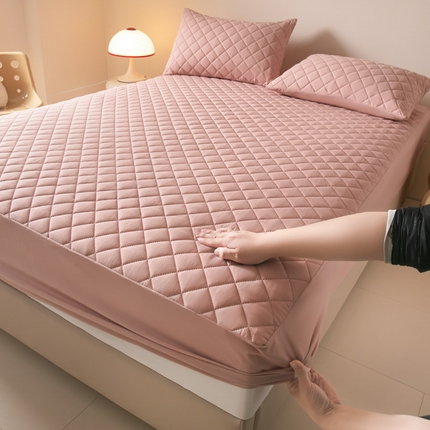 91家纺网 家纺一手货源 找家纺 （总）恒尚居 2025新款防水床笠床罩夹棉床垫保护罩床套小方格系列【跨境专供】