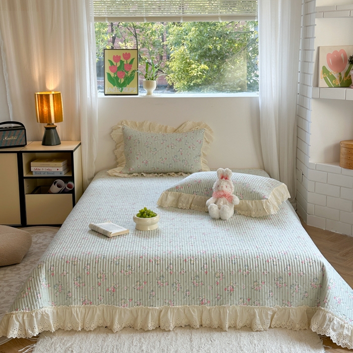 91家纺网 家纺一手货源 找家纺 金丝鸟 2025全棉镂空白色花边款韩式床盖 夏满