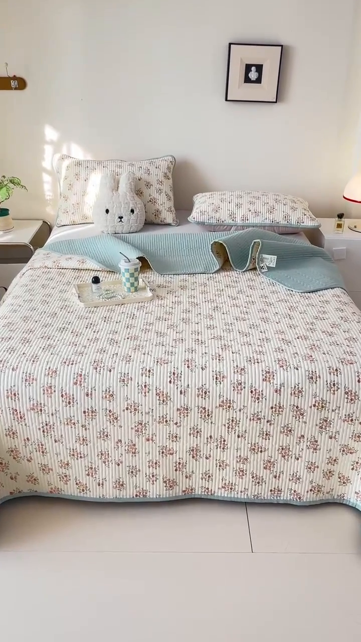 91家纺网 家纺一手货源 找家纺 恒尚居 2025新款全棉床盖床单小清新床垫床褥垫-跑量（四季款） 浪漫花海