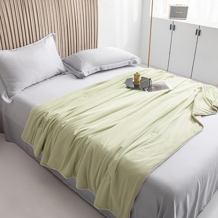 91家纺网 家纺一手货源 找家纺 金喜 2025新款冰柔丝凉感夏被涤氨纶冰丝夏被夏天薄被子 牛油果绿