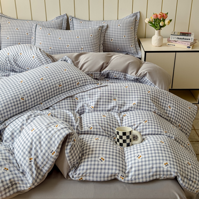 91家纺网 家纺一手货源 找家纺 可思家纺2025新款可思-简单款双层纱套件 樱桃小格蓝