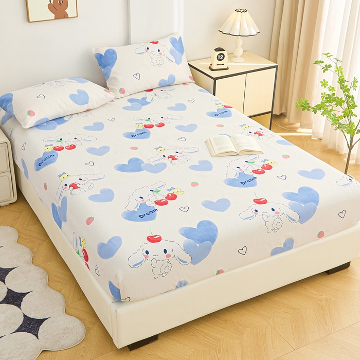 91家纺网 家纺一手货源 找家纺 棉乐町家居  2025新款原棉粗布床笠 樱桃笑脸兔