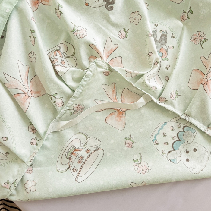 91家纺网 家纺一手货源 找家纺 极梦家纺（支持定制）  2025新款春秋130克加厚植物羊绒磨毛印花单床裙三件套 出享时光